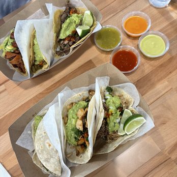 Taco Cinco - Al Pastor, Cactus, Asada (top) all on corn, Cactus, Pollo Asado, Carnitas (bottom) all on flour - Mexican Near Me - Phoenix, Arizona