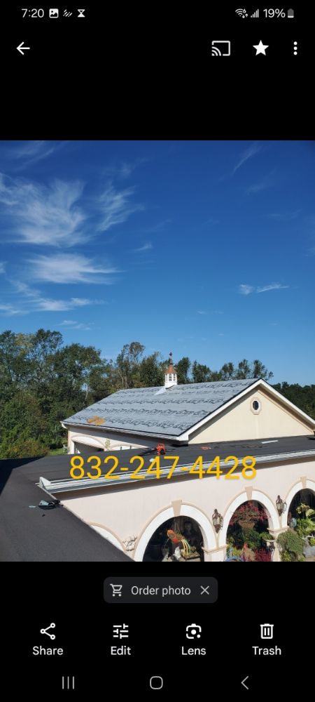 Slide of Gold Lion Construction Solutions