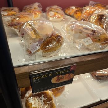 85°C Bakery Cafe-Temecula - Bakeries Near Me - Temecula, California