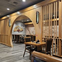 Top Gun Seafood Restaurant