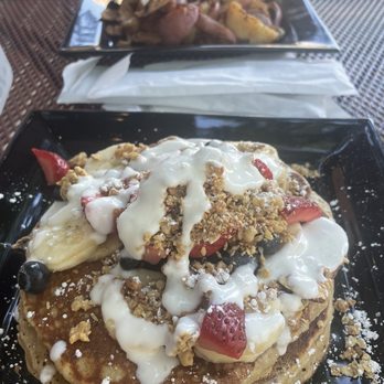 Pastores + Brunch - Oatmeal Pancakes - Mexican Near Me - Chicago, Illinois Pastores + Brunch - Oatmeal Pancakes - Mexican Near Me - Chicago, Illinois