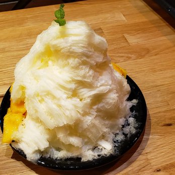 Oakobing - Mango - Shaved Ice Near Me - Los Angeles, California Oakobing - Mango - Shaved Ice Near Me - Los Angeles, California
