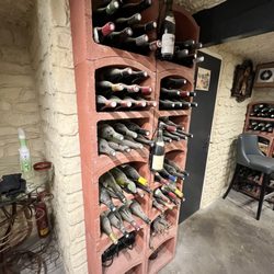 La Cantina - Vintage wine
