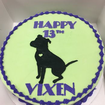 Baskin Robbins - Even our dog loves ice cream cake - Desserts Near Me - Atlanta, Georgia Baskin Robbins - Even our dog loves ice cream cake - Desserts Near Me - Atlanta, Georgia