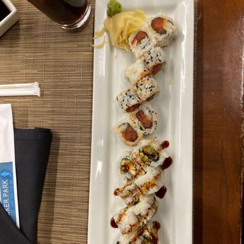 Wicker Park Sushi - Spicy tuna roll and Eel roll! - Sushi Bars Near Me - Chicago, Illinois Wicker Park Sushi - Spicy tuna roll and Eel roll! - Sushi Bars Near Me - Chicago, Illinois