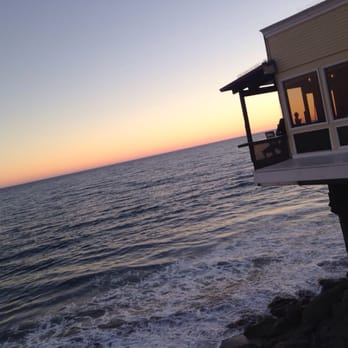 Moonshadows - Seafood Near Me - Malibu, California
