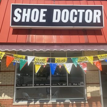 Shoe Doctor - Grand opening 9/9//2022 - Shoe Shine Near Me - Roseville, Michigan Shoe Doctor - Grand opening 9/9//2022 - Shoe Shine Near Me - Roseville, Michigan