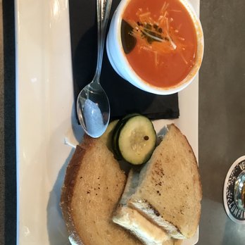 Vernal Brewing Company - Grill cheese and Tomato Bisque - New American Near Me - Vernal, Utah