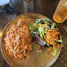 Chicken pad Thai Chicken pad Thai