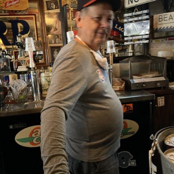 19th Street Station - If they have award for best bartender in town Roy Mejiya is the person must get! - Pubs Near Me - Oakland, California