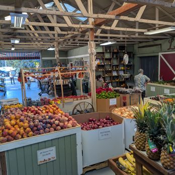 LJB Farms - Interior - Grocery Near Me - San Martin, California