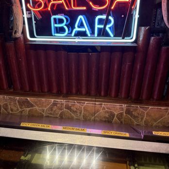 Salsa & Beer - Mexican Near Me - North Hollywood, California