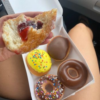 Krispy Kreme - Donuts Near Me - San Antonio, Texas
