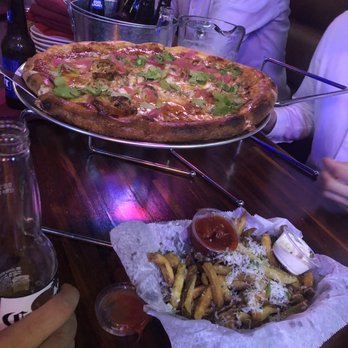 Pizza Beer & Jukebox - Pizza, Truffle Fries - Pizza Near Me - Chicago, Illinois