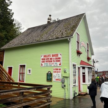 Creek Street - Landmarks & Historical Buildings Near Me - Ketchikan, Alaska