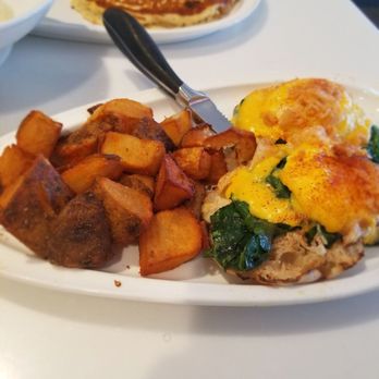 Omelet Bar - Breakfast & Brunch Near Me - Orlando, Florida Omelet Bar - Breakfast & Brunch Near Me - Orlando, Florida