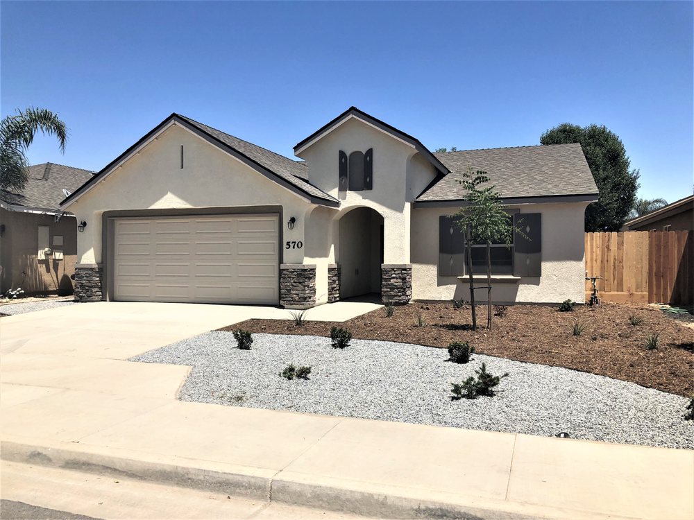 ENNIS BUILDERS & REALTORS Updated September 2024 Request