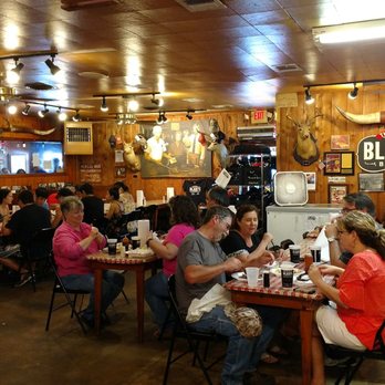 Black's Barbecue Lockhart - Barbeque Near Me - Lockhart, Texas