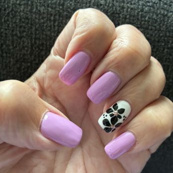 Kailua Nail Care - Gel Manicure w/flower - Nail Salons Near Me - Kailua, Hawaii Kailua Nail Care - Gel Manicure w/flower - Nail Salons Near Me - Kailua, Hawaii