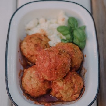 The Kaatskeller - Skillet Meatballs - Pizza Near Me - Livingston Manor, New York The Kaatskeller - Skillet Meatballs - Pizza Near Me - Livingston Manor, New York
