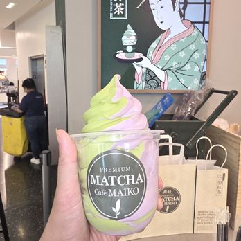 Tangram Food Hall - Food Court Near Me - Flushing, New York