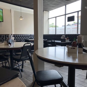 Saigon Chicken House - Interior - Vietnamese Near Me - Boston, Massachusetts