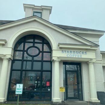 Starbucks - Coffee & Tea Near Me - Glastonbury, Connecticut Starbucks - Coffee & Tea Near Me - Glastonbury, Connecticut