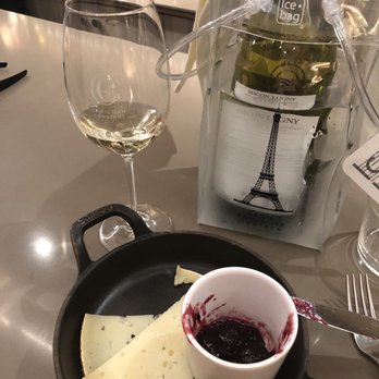 Les Cocottes - This came free cheese with a chunky jam, together it was heaven! - Bistros Near Me - Paris, 01 Les Cocottes - This came free cheese with a chunky jam, together it was heaven! - Bistros Near Me - Paris, 01
