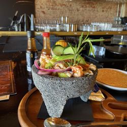 Aguachiles Mixto!