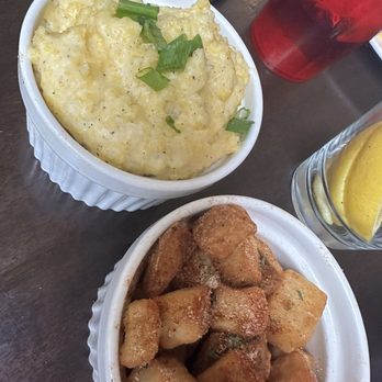 6 'N The Mornin' - Breakfast & Brunch Near Me - Cincinnati, Ohio