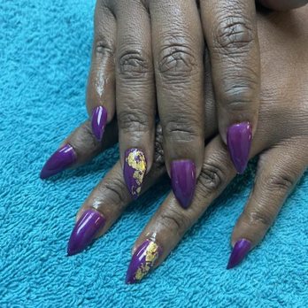 ID's Touch - Nail Salons Near Me - Merrilville , Indiana