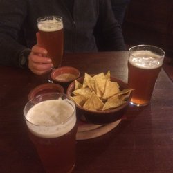 Mostodolce - La birra Martellina e nachos con salse