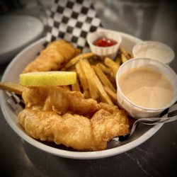Chelsea Farms Oyster Bar - Fish & Chips