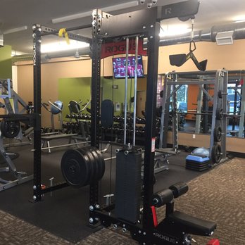 Anytime Fitness - Nice ROGUE rig set up - Trainers Near Me - Covina, California
