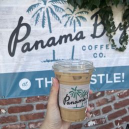 White Chocolate Macadamia Nut Latte