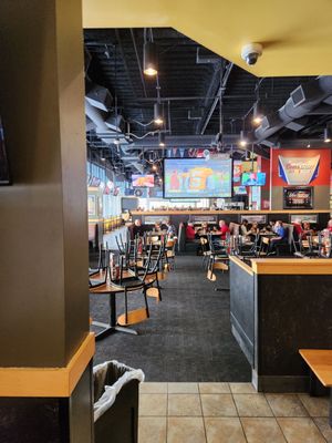 Buffalo Wild Wings by null