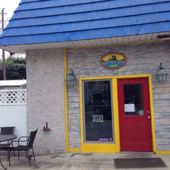 Nautica Joe's Cafe - Cafes Near Me - Brunswick, Georgia