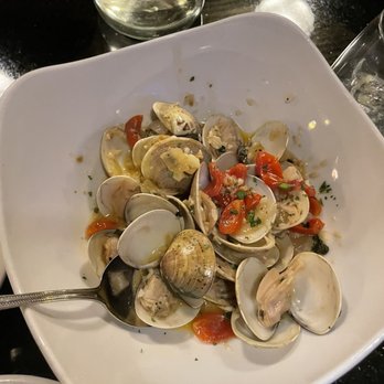 Spotted Dog - Clam appetizer - American Near Me - Springdale, Utah Spotted Dog - Clam appetizer - American Near Me - Springdale, Utah