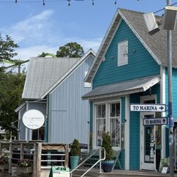 Village of Baytowne Wharf