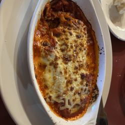 Luigi's Italian Restaurant - Lasagna lots of flavor