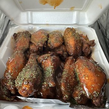Valley Wings Dallas - 20 pcs, Texas Hot and Hissy Fit - Chicken Wings Near Me - Dallas, Texas Valley Wings Dallas - 20 pcs, Texas Hot and Hissy Fit - Chicken Wings Near Me - Dallas, Texas