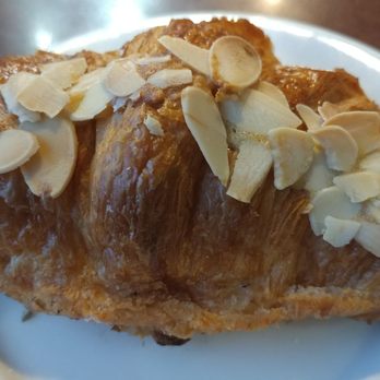 la Madeleine - Almond Croissant - Cafes Near Me - Austin, Texas la Madeleine - Almond Croissant - Cafes Near Me - Austin, Texas