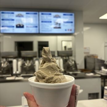 Stricklands Ice Cream - Ice Cream & Frozen Yogurt Near Me - Costa Mesa, California Stricklands Ice Cream - Ice Cream & Frozen Yogurt Near Me - Costa Mesa, California