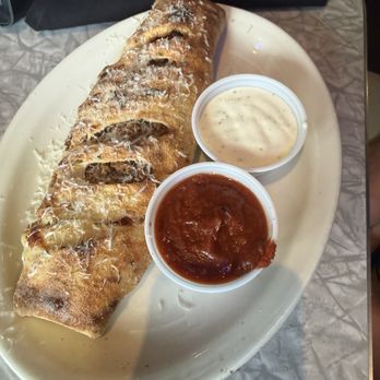 Bubba's 33 - Calzone - American Near Me - Terrell, Texas