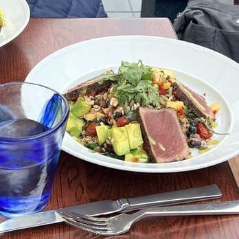 Schooners Monterey - Tuna Buddha Bowl - Seafood Near Me - Monterey, California Schooners Monterey - Tuna Buddha Bowl - Seafood Near Me - Monterey, California