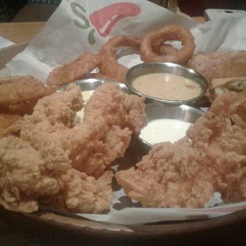 Chili's - Sampler chicken, onion rings,egg rolls, - Bars Near Me - Bay Shore, New York