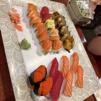 Mido Sushi - Sushi Bars Near Me - Chandler, Arizona