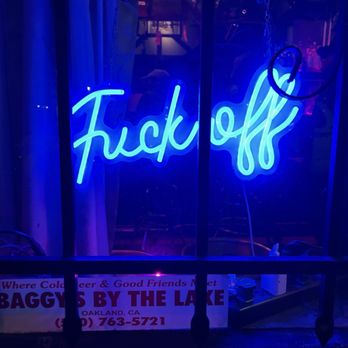 Merchant's Saloon - Lmao... lol..yup that about wraps up 2025 alll dayum ready. Thank you Merchants ! - Dive Bars Near Me - Oakland, California Merchant's Saloon - Lmao... lol..yup that about wraps up 2025 alll dayum ready. Thank you Merchants ! - Dive Bars Near Me - Oakland, California