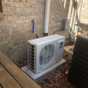 Barrett’s Heating & Air - Mini split installation! Perfect for bonus rooms or garages - Heating & Air Conditioning/HVAC Near Me Barrett’s Heating & Air - Mini split installation! Perfect for bonus rooms or garages - Heating & Air Conditioning/HVAC Near Me