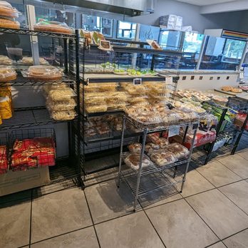 Le Bledo Eatery - The packed ready to grab and go Vietnamese food and snacks - Vietnamese Near Me - Springfield, Virginia Le Bledo Eatery - The packed ready to grab and go Vietnamese food and snacks - Vietnamese Near Me - Springfield, Virginia